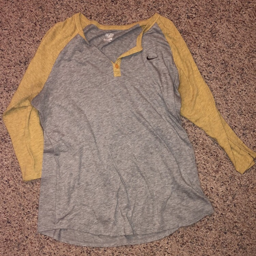 Nike baseball tee